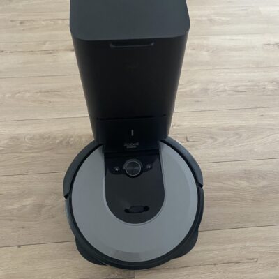 Aspirateur robot - iRobot ROOMBA i7+