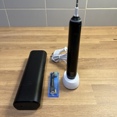 Brosse à Dents Orale-B Pro 3 3500 Noir