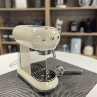 Machine à café expresso SMEG - Beige