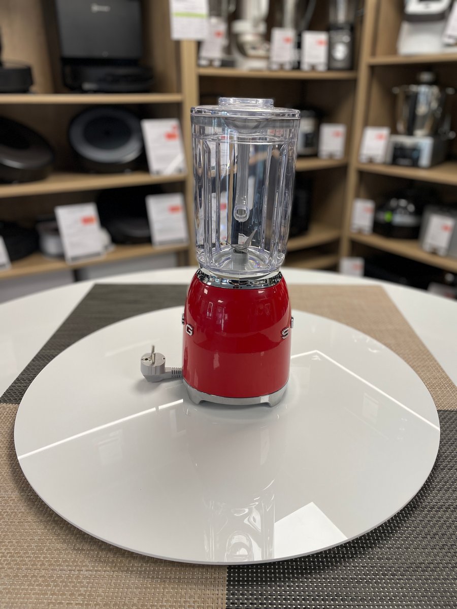 blender-smeg-blf01rdeu-3.jpg