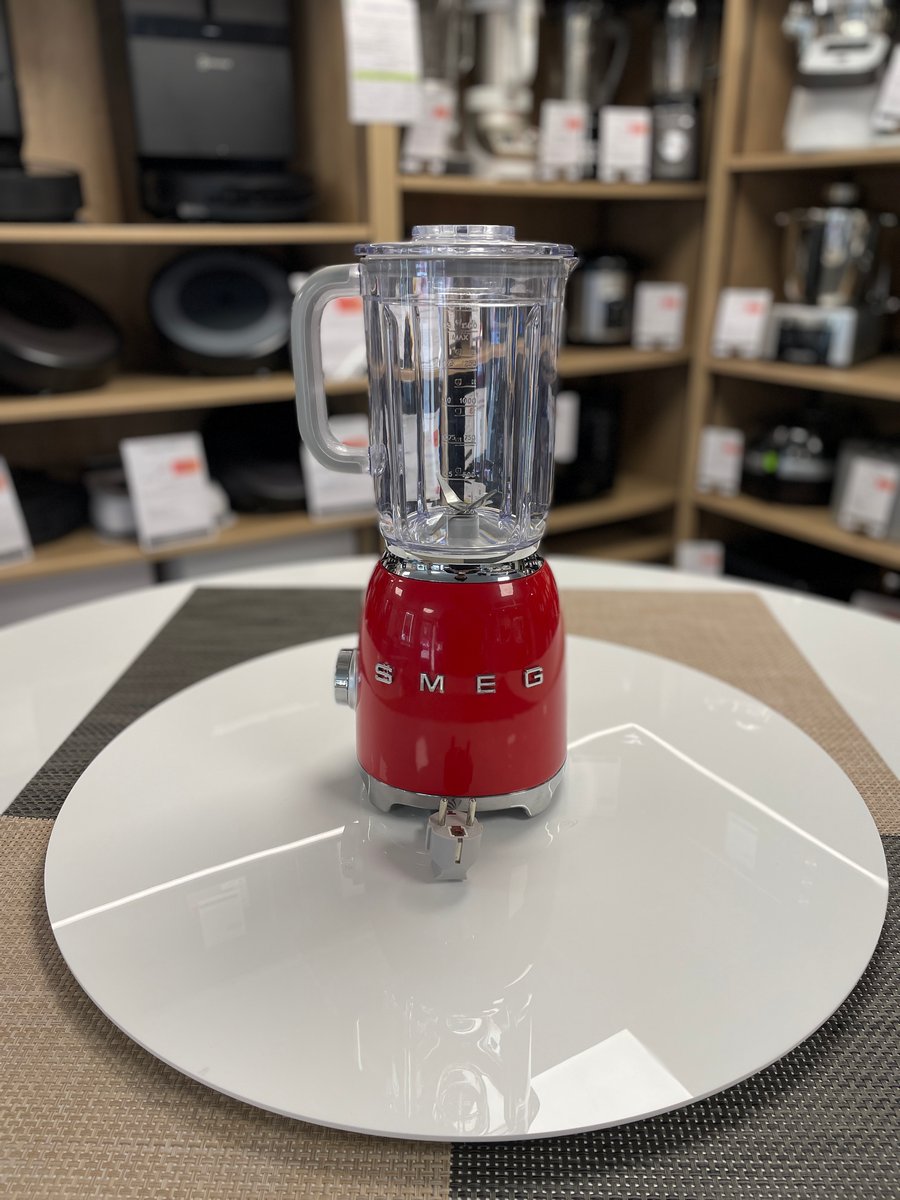 blender-smeg-blf01rdeu-4.jpg