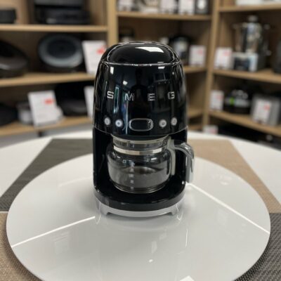 Cafetière-SMEG-DCF02BLEUSI00