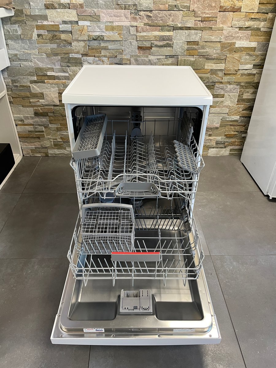 lave-vaisselle-bosch-sms50m72ep_80-2.jpg