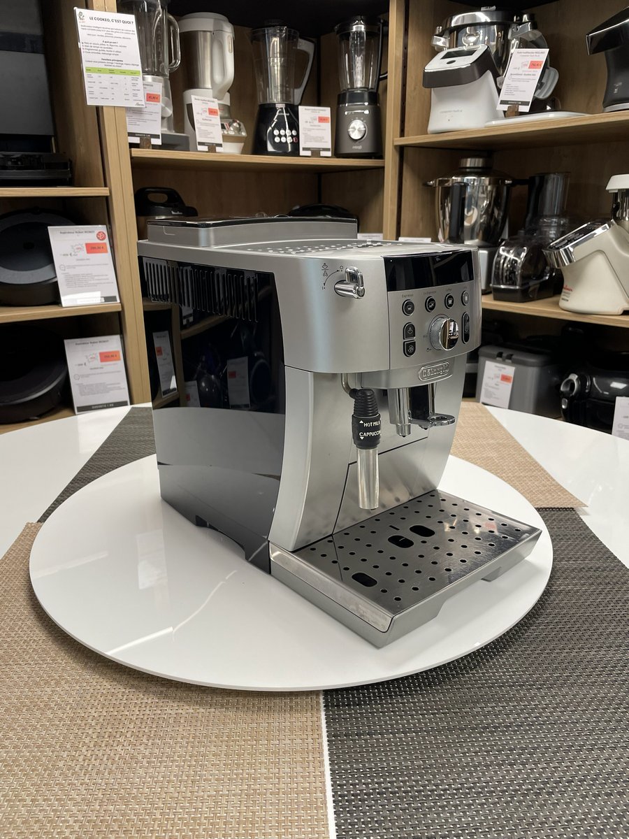 machine-a-grains-delonghi-magnifica-s-feb2533.sb-3.jpg