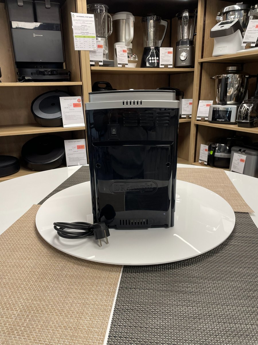 machine-a-grains-delonghi-magnifica-s-feb2533.sb-4.jpg