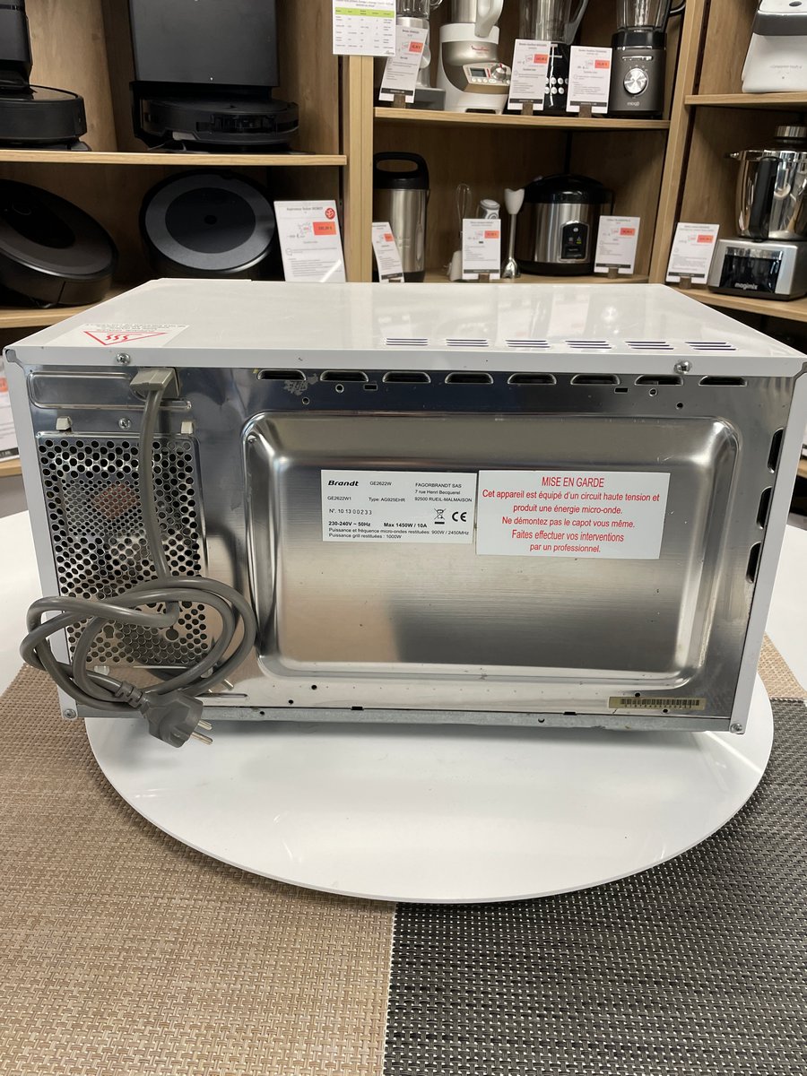 micro-ondes-brandt-ge2622w-4.jpg